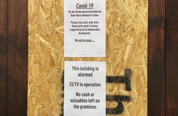 Shop business closed sign due to coronavirus covid 19 and no cash valuables in building sign